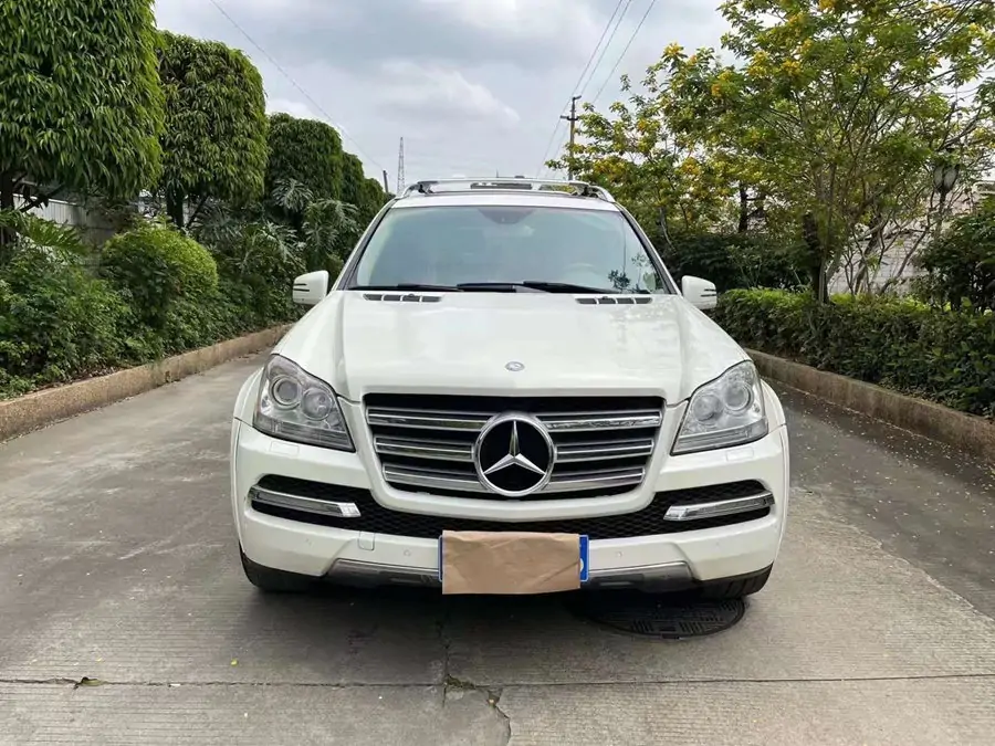 新到純12奔馳純正GL550 4MATIC 全時四驅(qū)